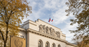 Семерых влиятельных деятелей культуры исключили из состава Союза кинематографистов России